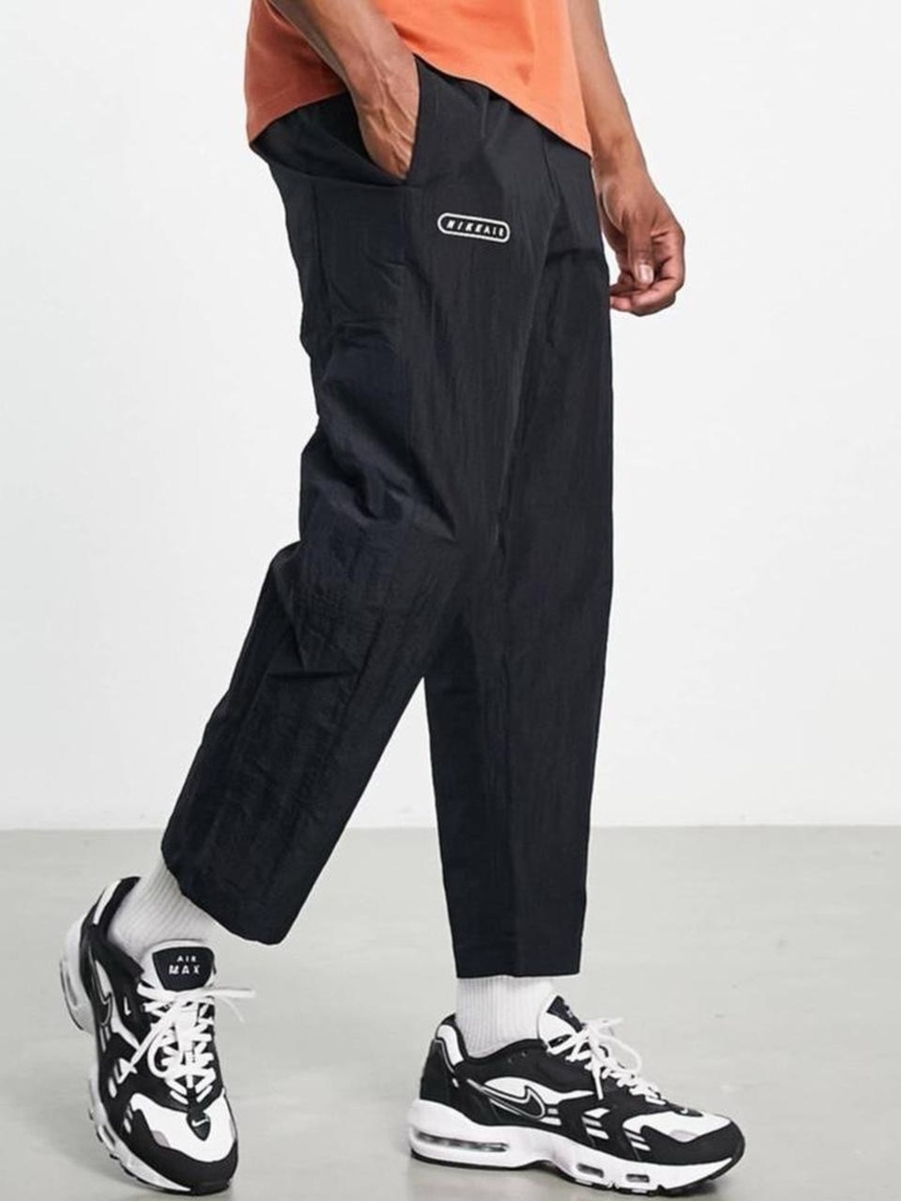 Nike Air Men's Woven Lined Repel Pants